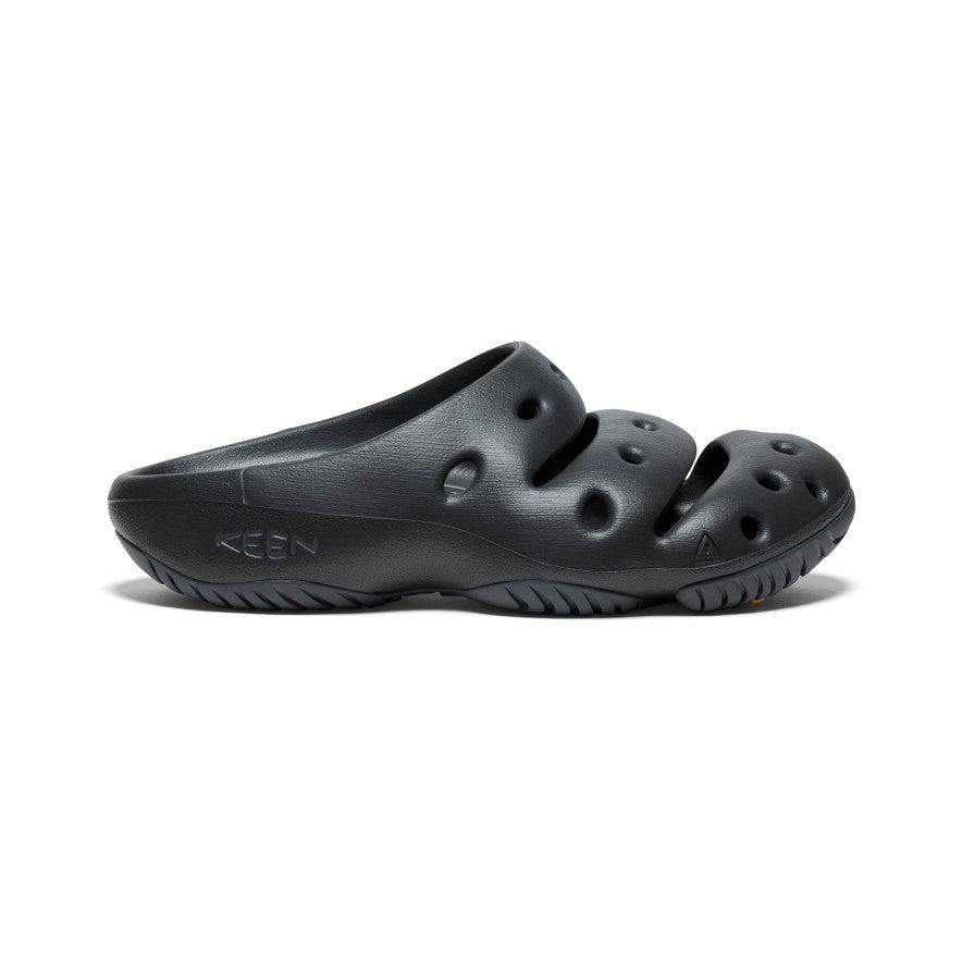 Yogui Clog Black Magnet